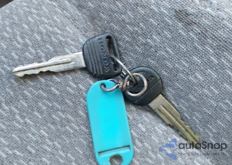 1999 Honda Civic Lx из США, поврежденный, VIN 2HGEJ6570XH501330